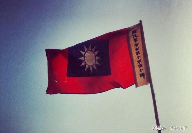 小猫钓鱼游戏龙王版有船